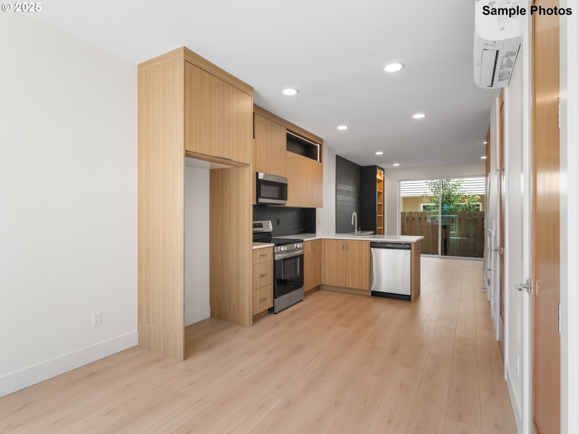 3017 NE Ainsworth AVE 5