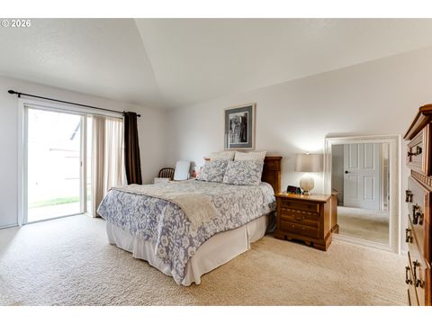 Tiny photo for 28 Sandalwood Loop, Creswell, OR 97426 (MLS # 668494411)