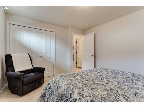 Tiny photo for 28 Sandalwood Loop, Creswell, OR 97426 (MLS # 668494411)