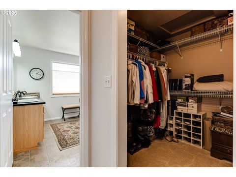 Tiny photo for 28 Sandalwood Loop, Creswell, OR 97426 (MLS # 668494411)