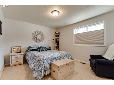 Tiny photo for 28 Sandalwood Loop, Creswell, OR 97426 (MLS # 668494411)