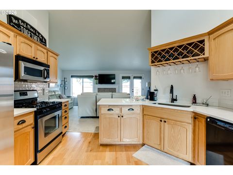 Tiny photo for 28 Sandalwood Loop, Creswell, OR 97426 (MLS # 668494411)