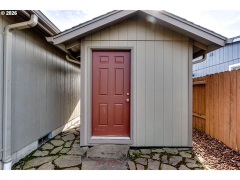 Tiny photo for 28 Sandalwood Loop, Creswell, OR 97426 (MLS # 668494411)