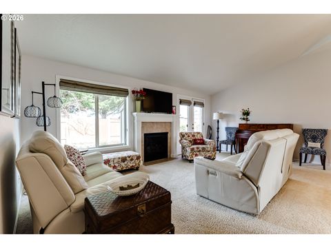 Tiny photo for 28 Sandalwood Loop, Creswell, OR 97426 (MLS # 668494411)