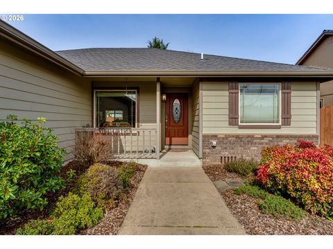 Tiny photo for 28 Sandalwood Loop, Creswell, OR 97426 (MLS # 668494411)