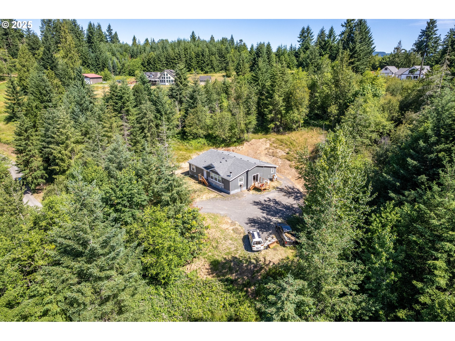 270 AUTUMN HILLS RD