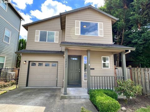 1022 SW 2ND WAY Troutdale OR 97060