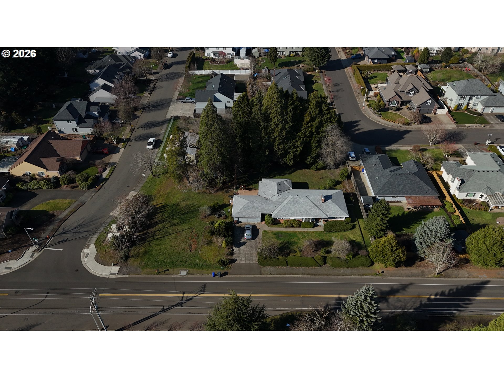 19531 CENTRAL POINT RD