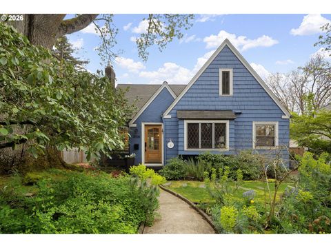 3705 NE SHAVER ST Portland OR 97212