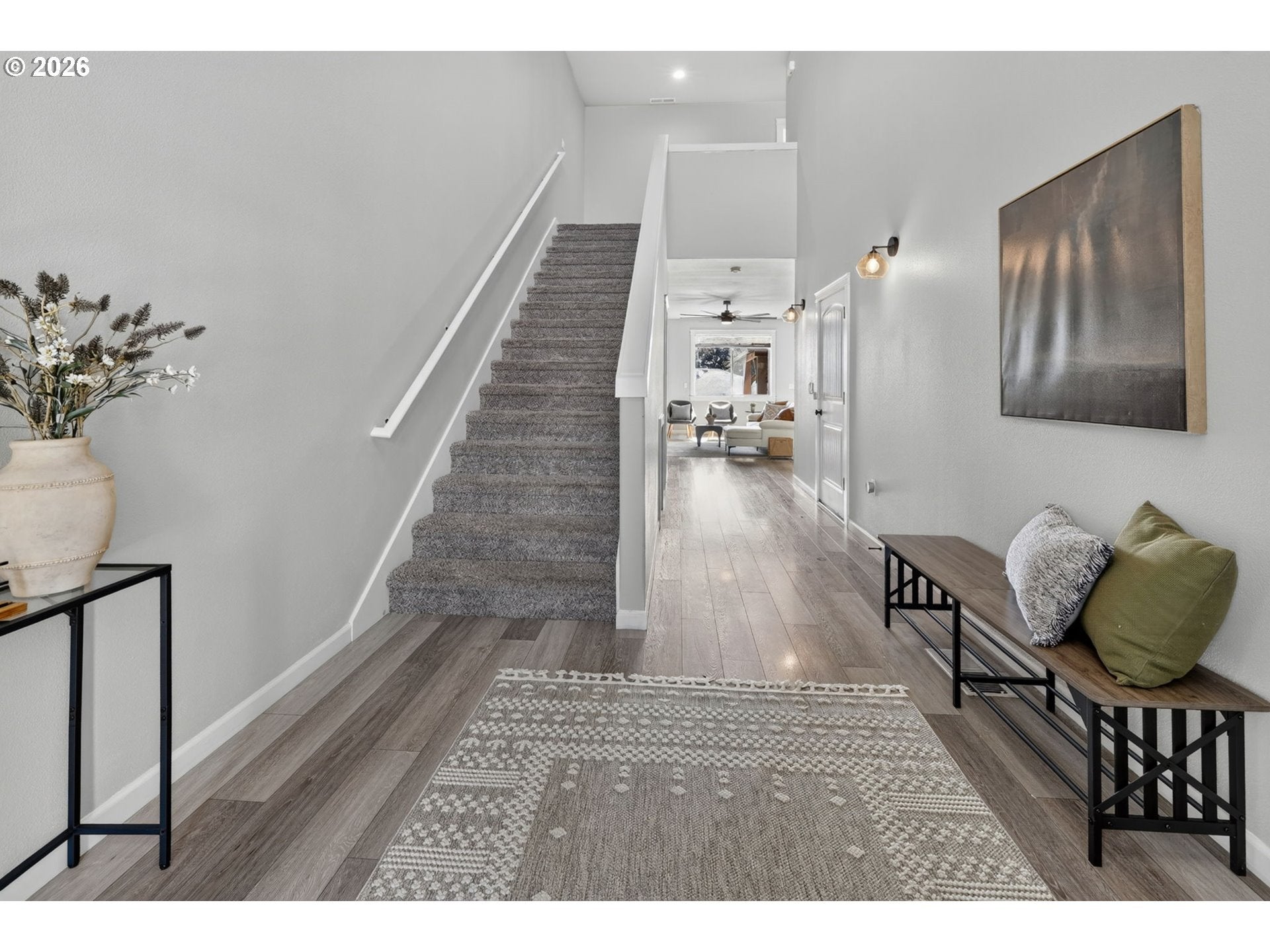 379 NW DENTON AVE