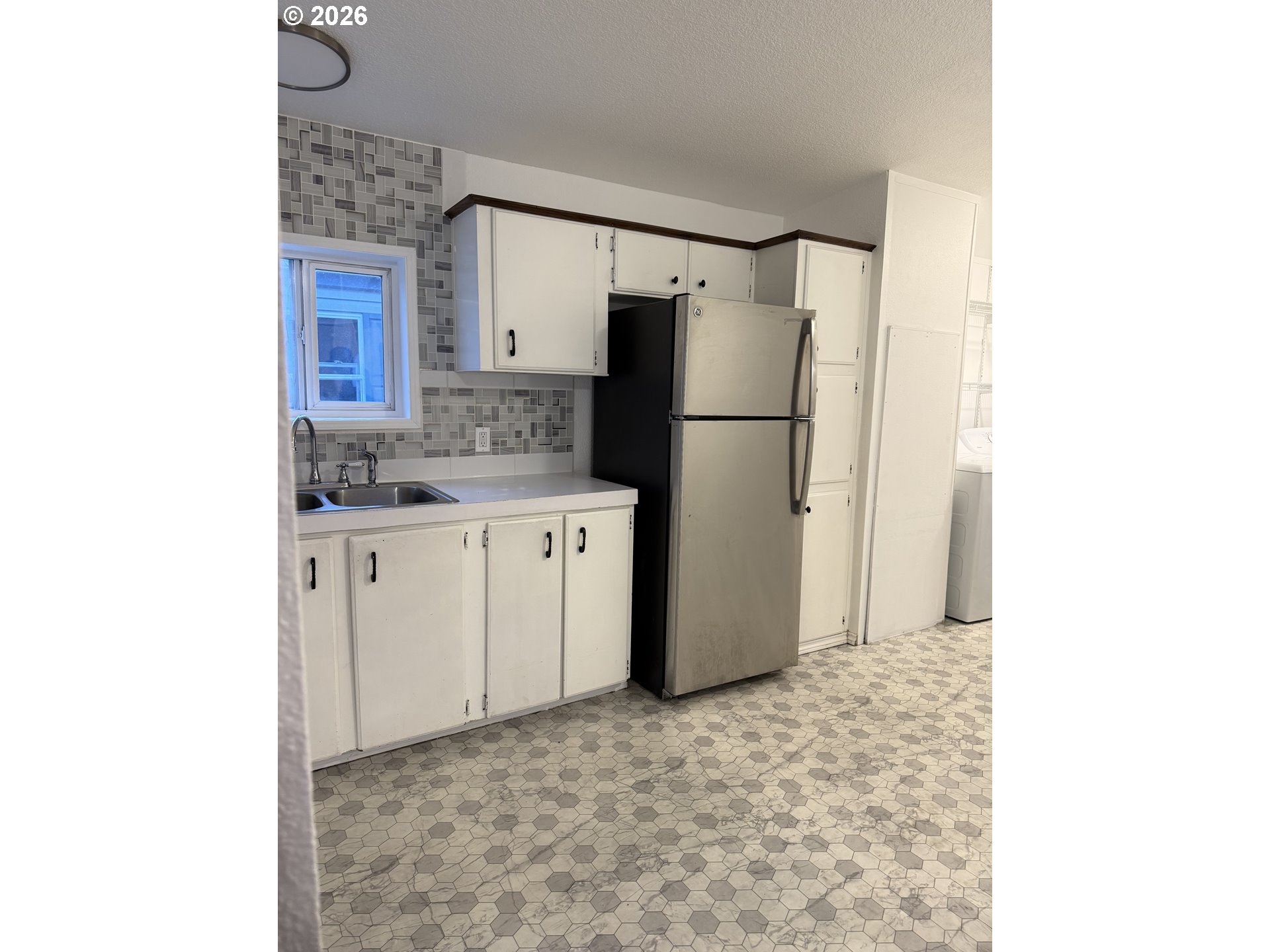 9000 NE M L KING BLVD 61