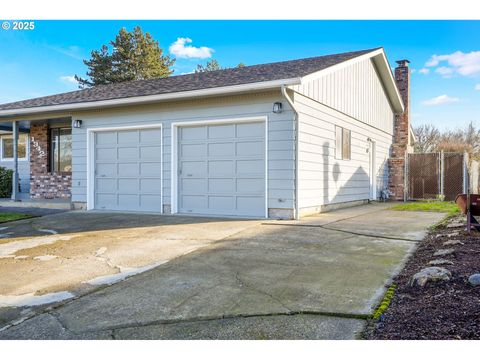 A home in Keizer