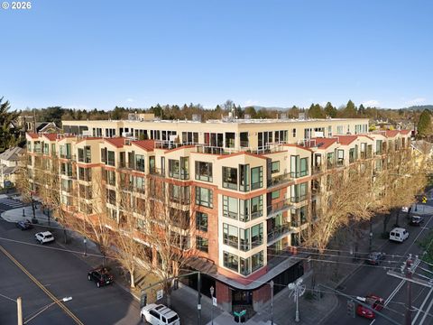 1620 NE BROADWAY ST 222 Portland OR 97232