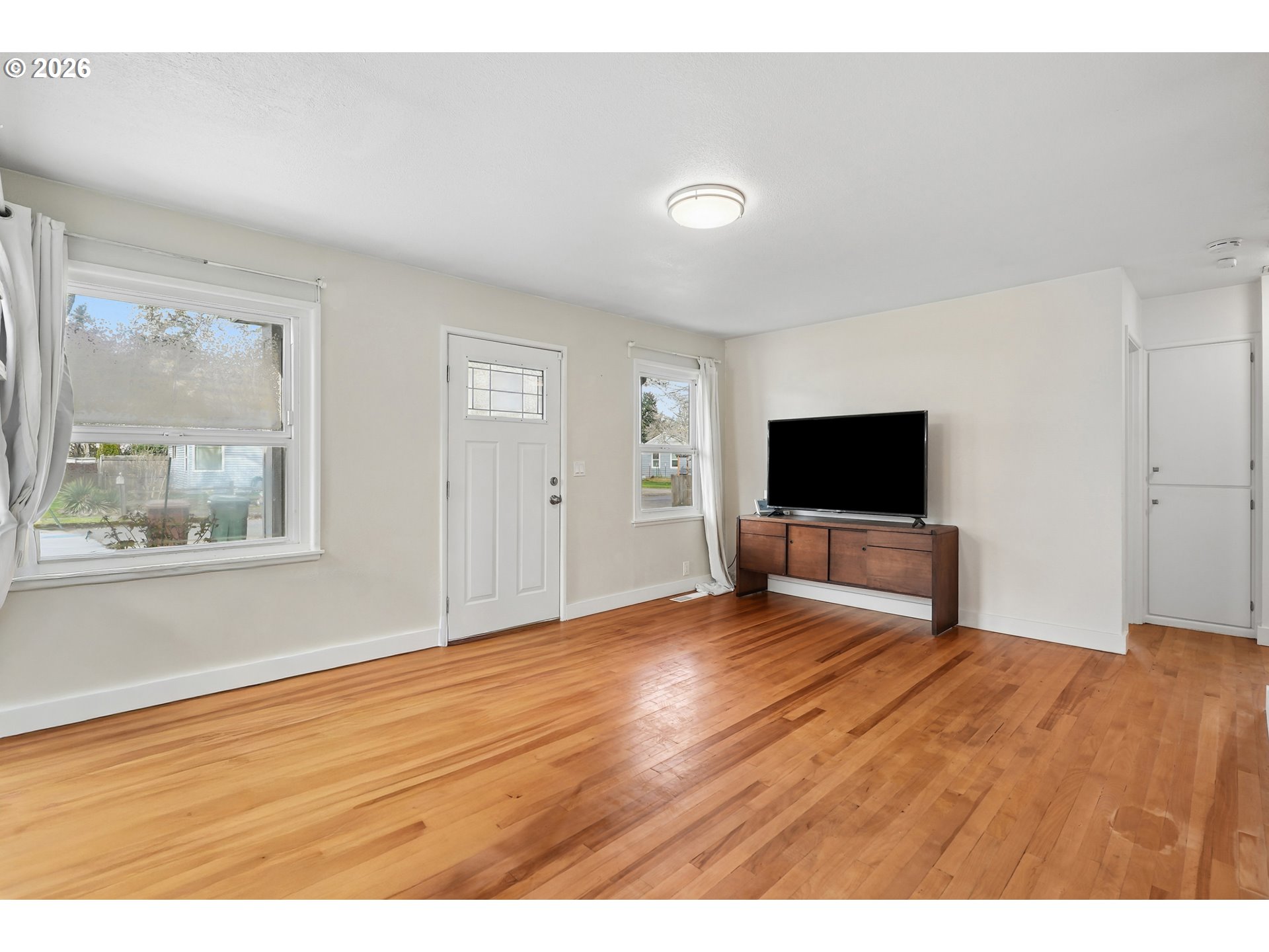 8424 SE CORNWELL AVE