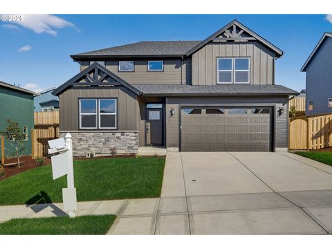 2207 E Badger WAY La Center WA 98629