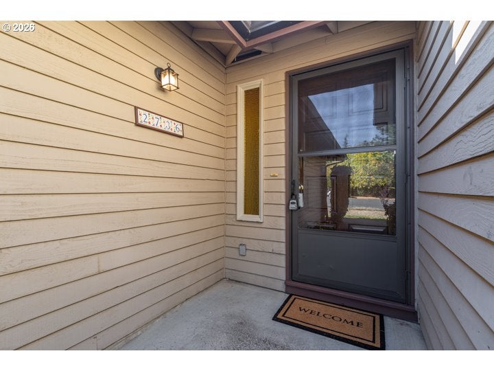 2736 MAGNOLIA WAY