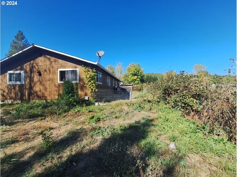 A home in Roseburg