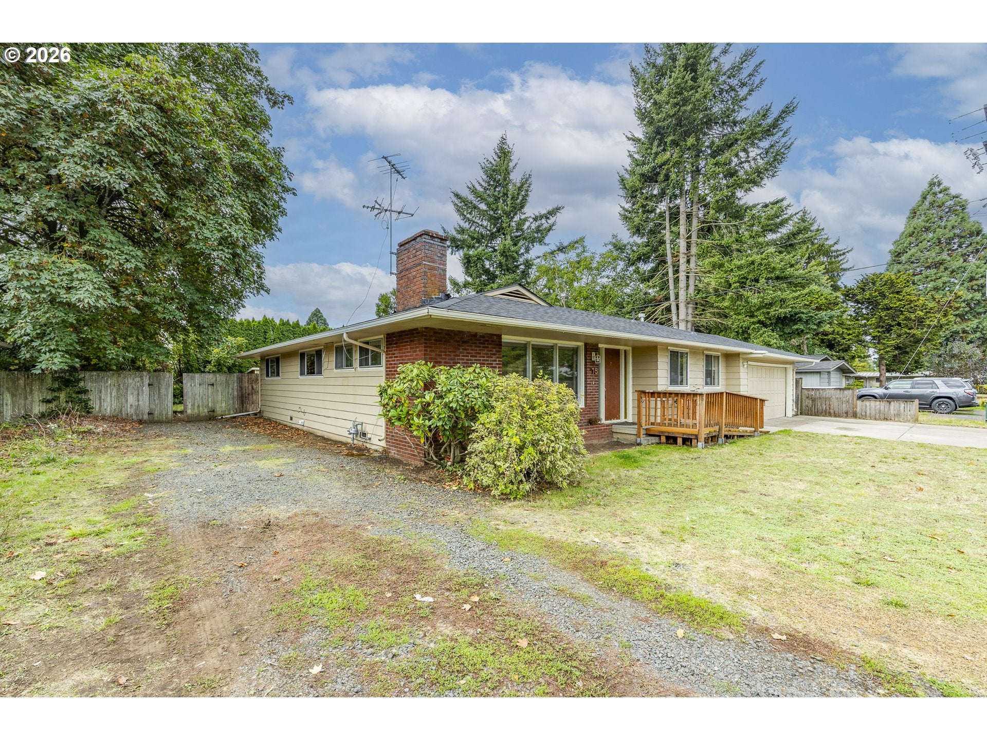 75 HAYDEN BRIDGE WAY