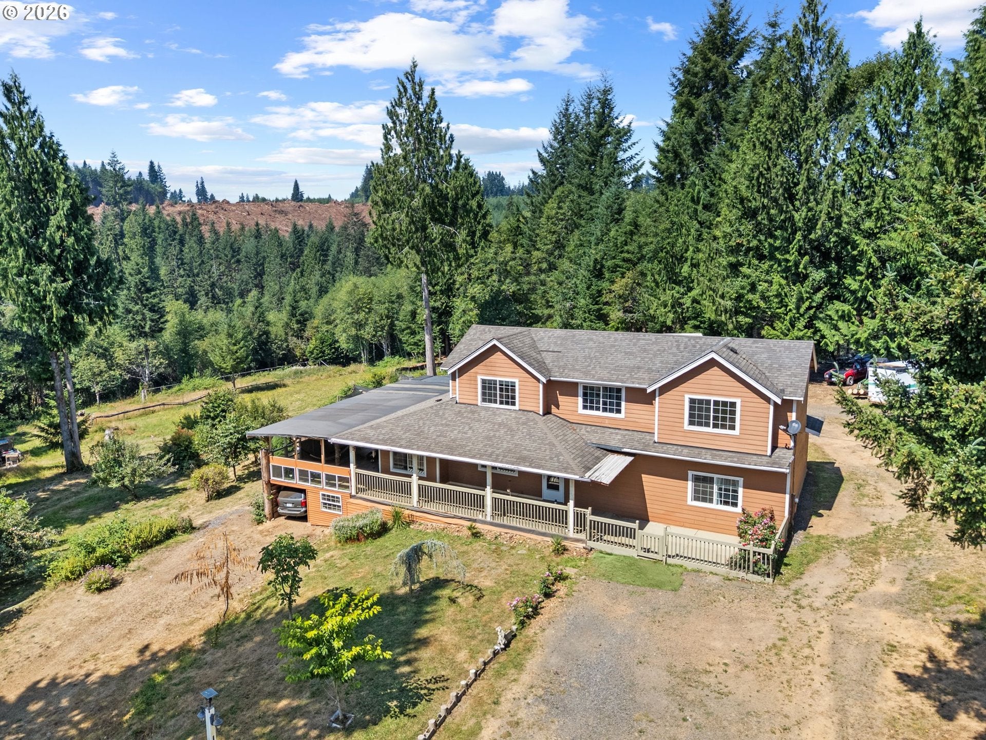 1407 SLIDE CREEK RD