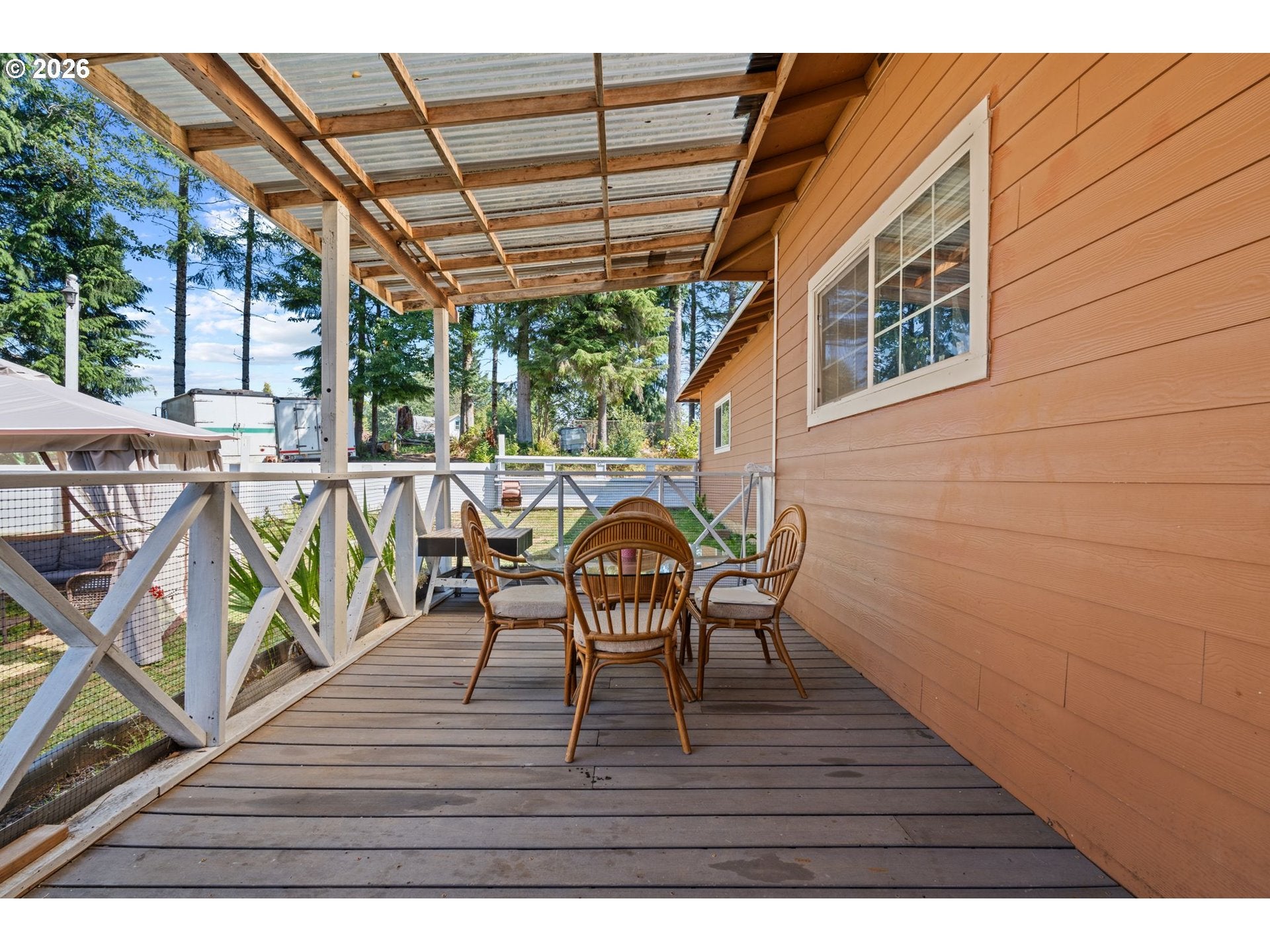 1407 SLIDE CREEK RD