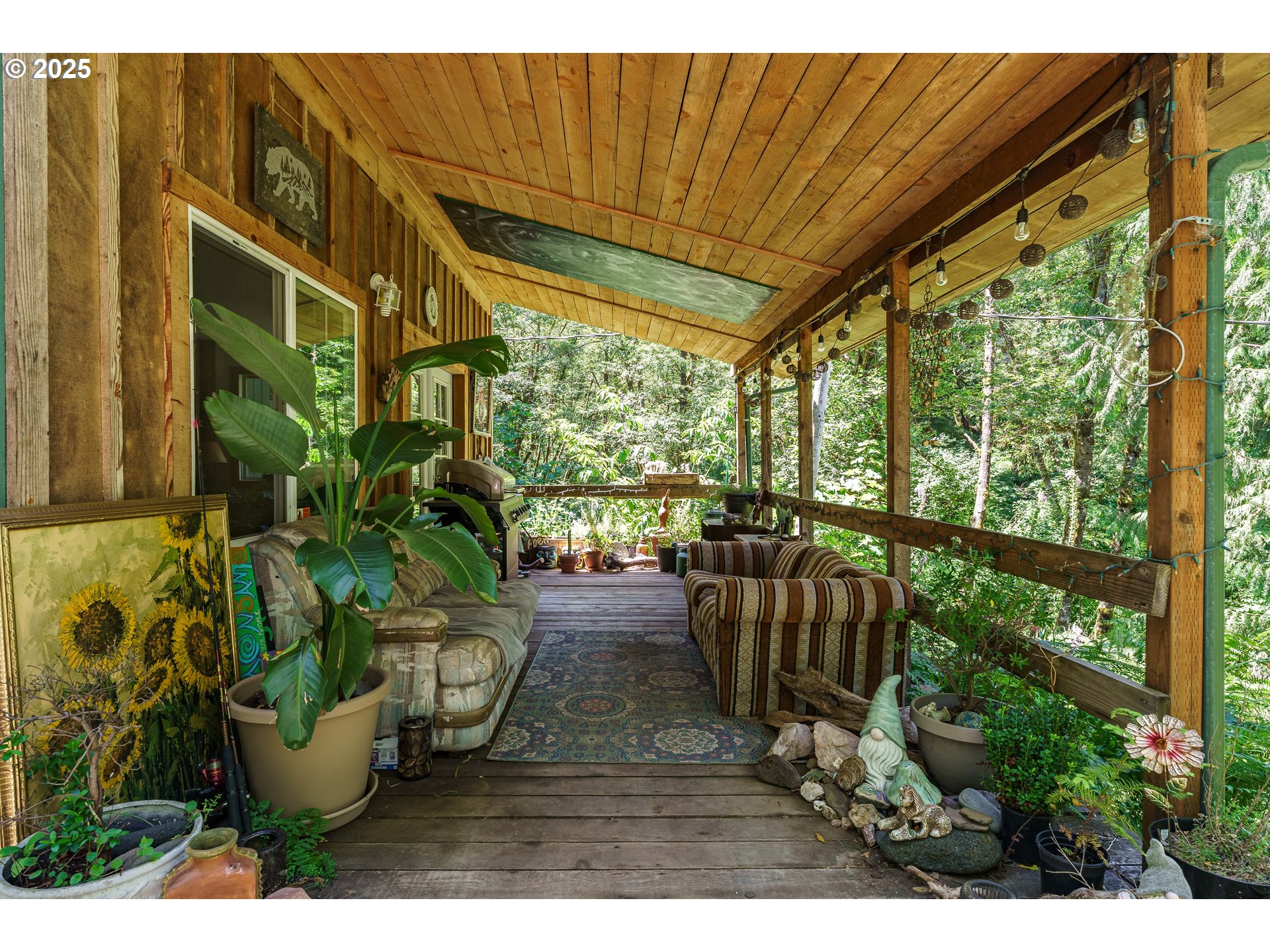145 WOODEN BRIDGE RD