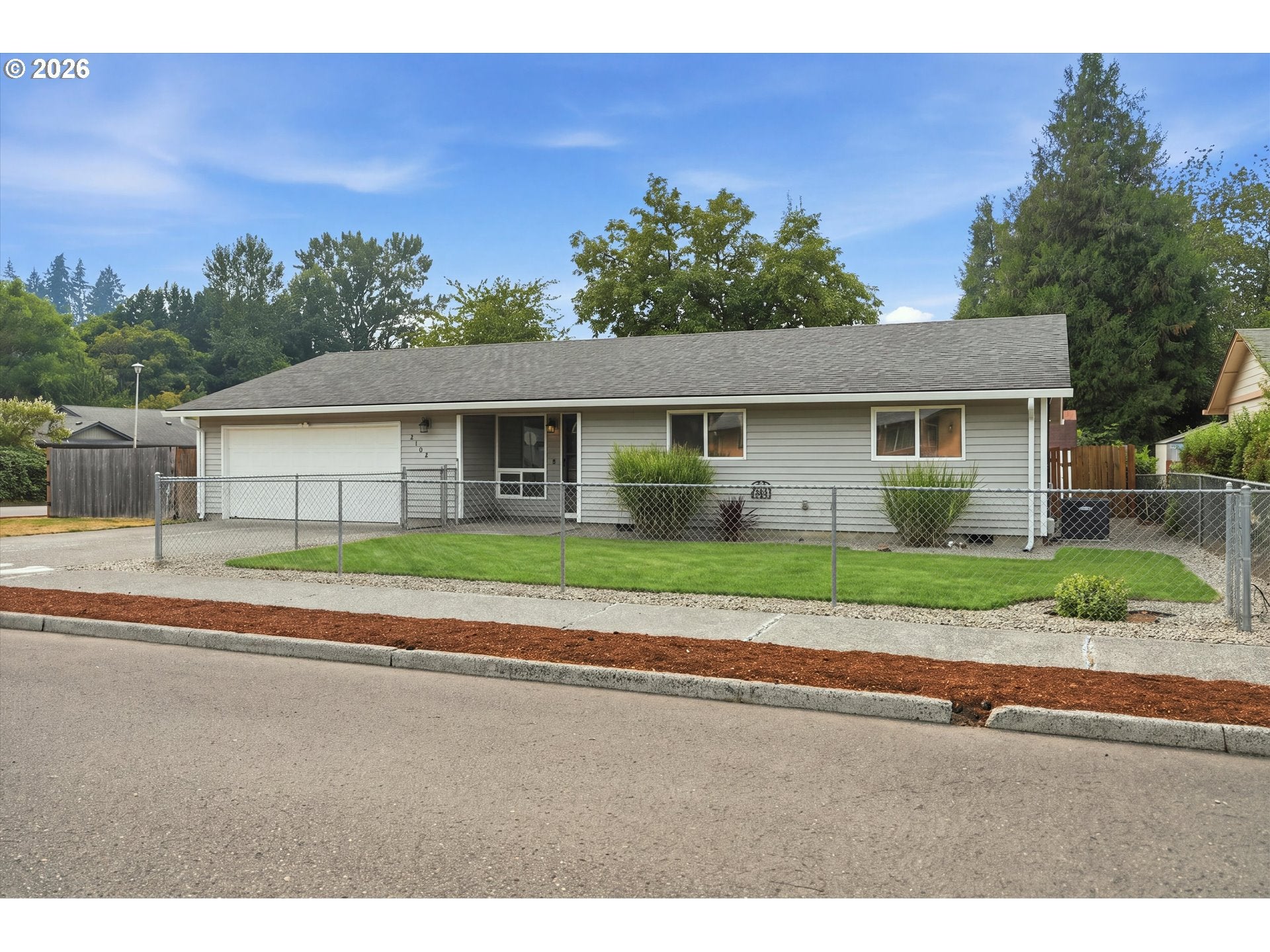 2102 NE 96TH CT