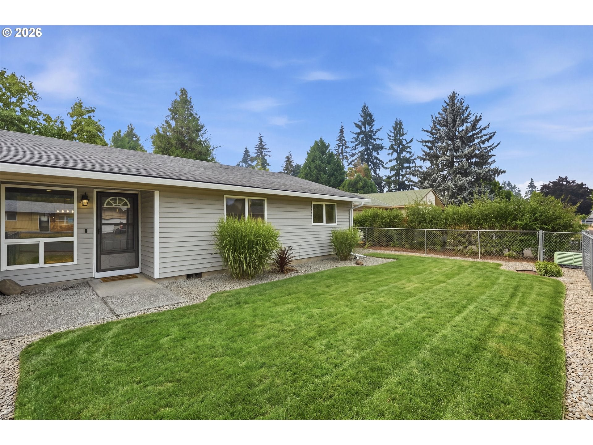 2102 NE 96TH CT