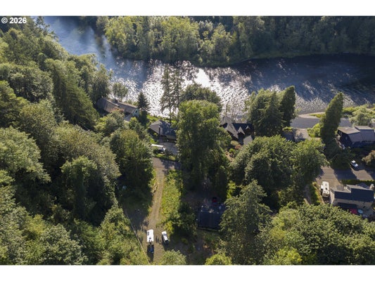 91025 LEASHORE DR, VIDA, OR 97488 - Image 06205e2306dd263f383e95ec6a7a1ea8/3676771071