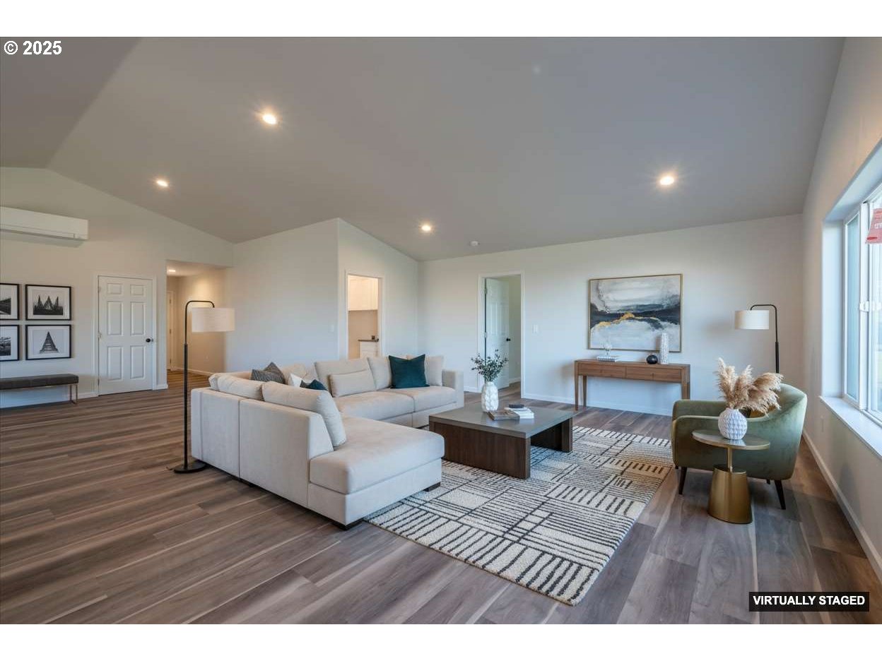 30302 DRIFTWOOD DR