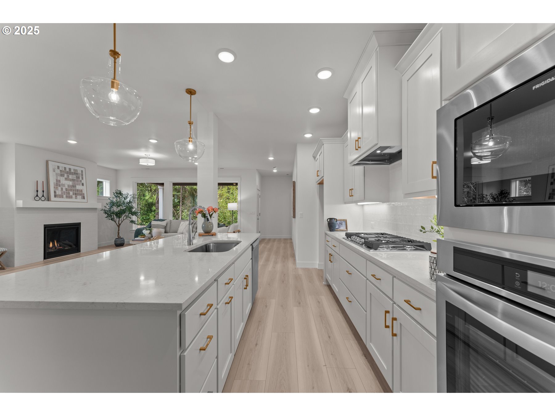 16461 SW Cambridge LN