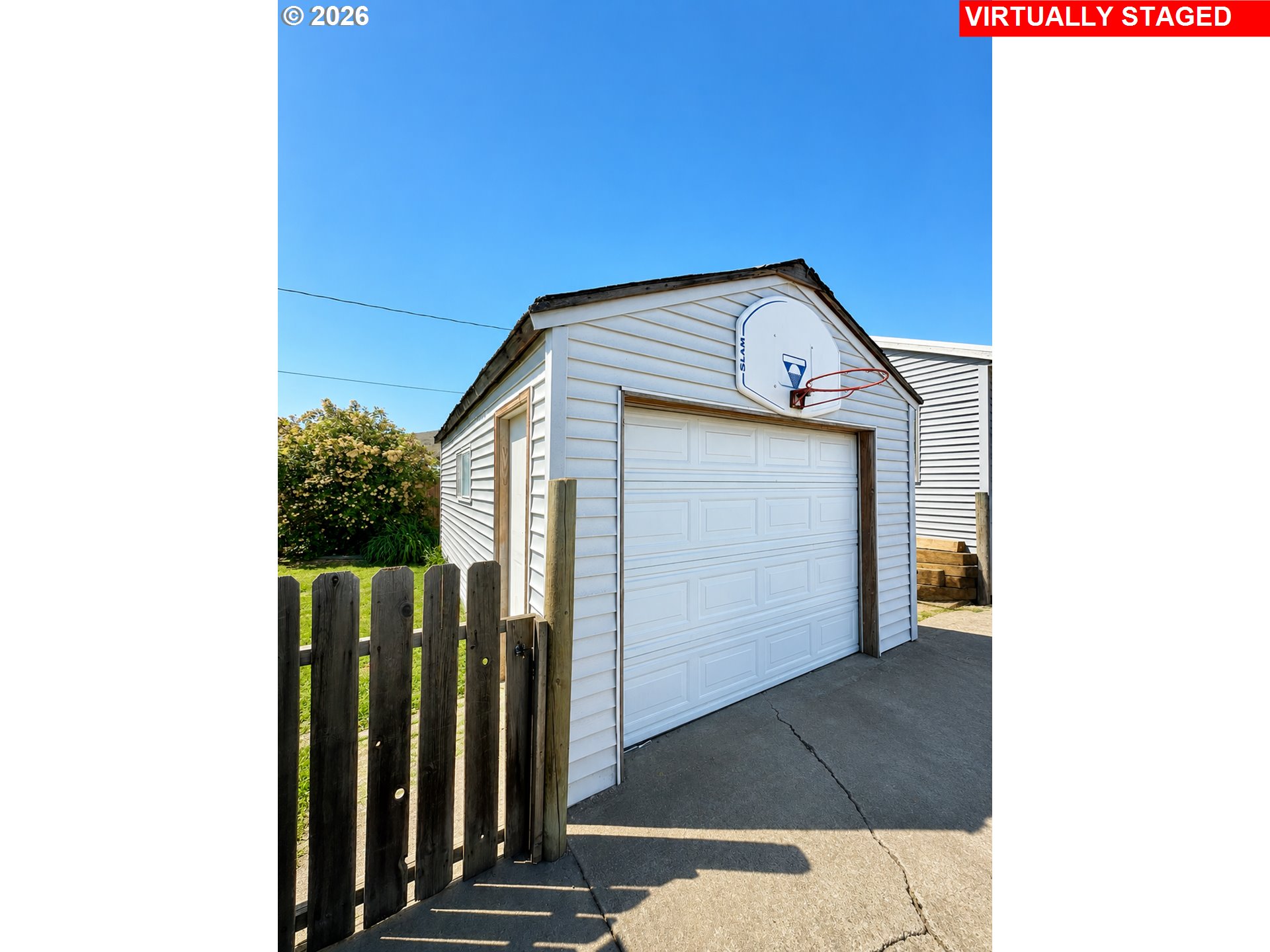2323 FAILING AVE