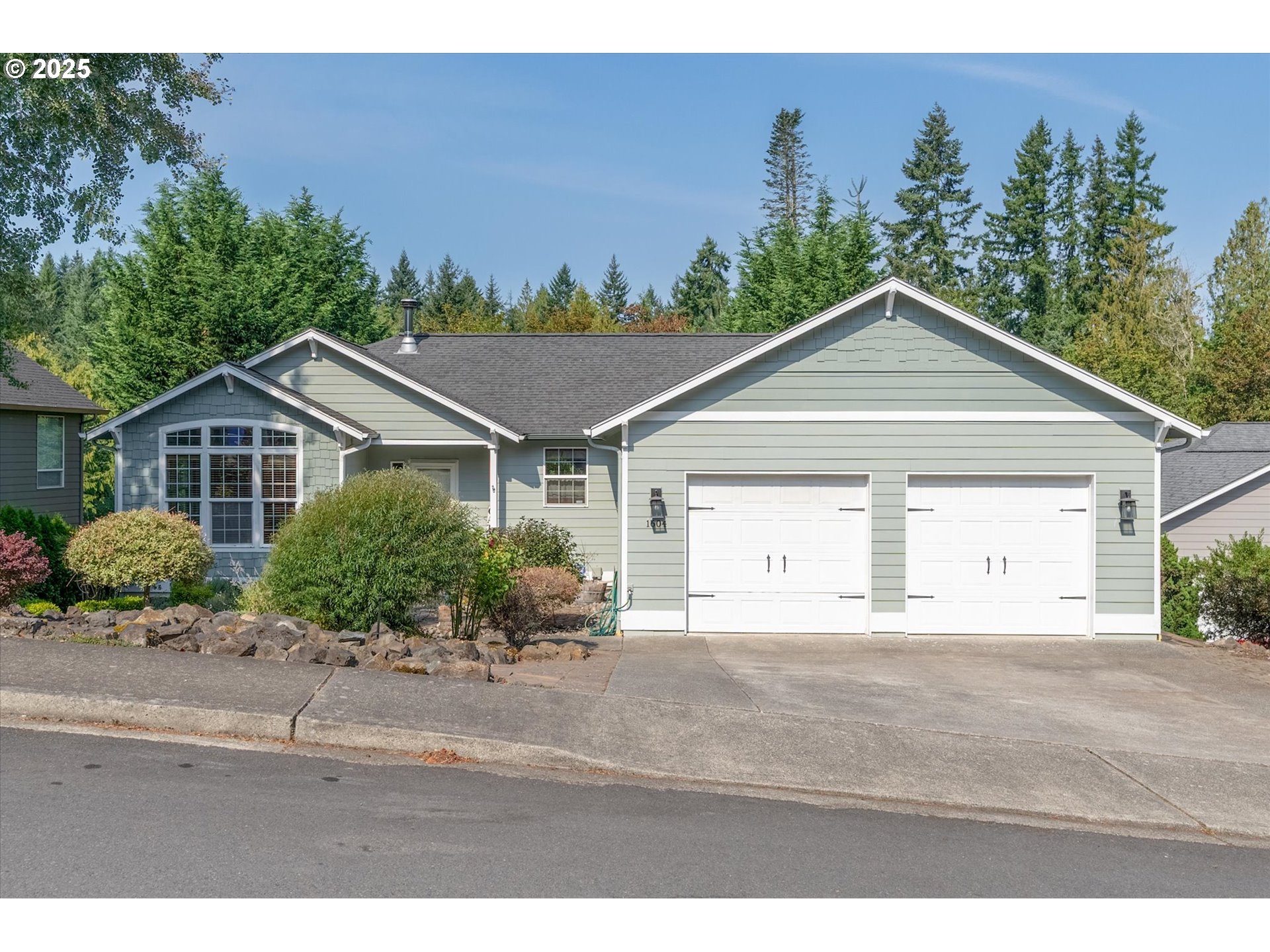 1604 TARA CT