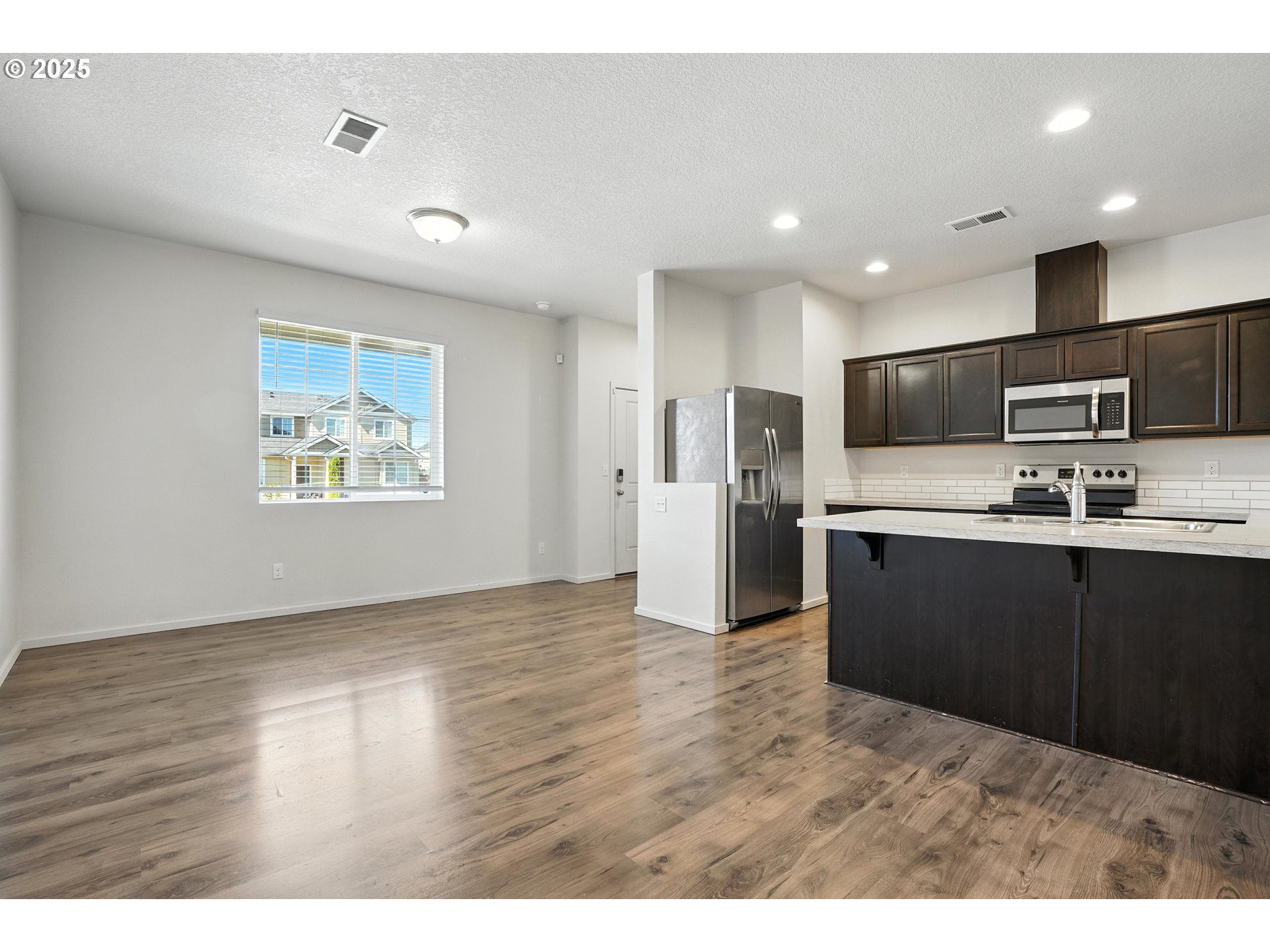 2240 SE 16TH ST