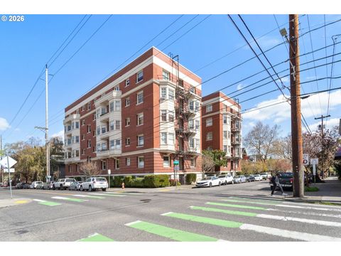 2083 NW JOHNSON ST 56 Portland OR 97035