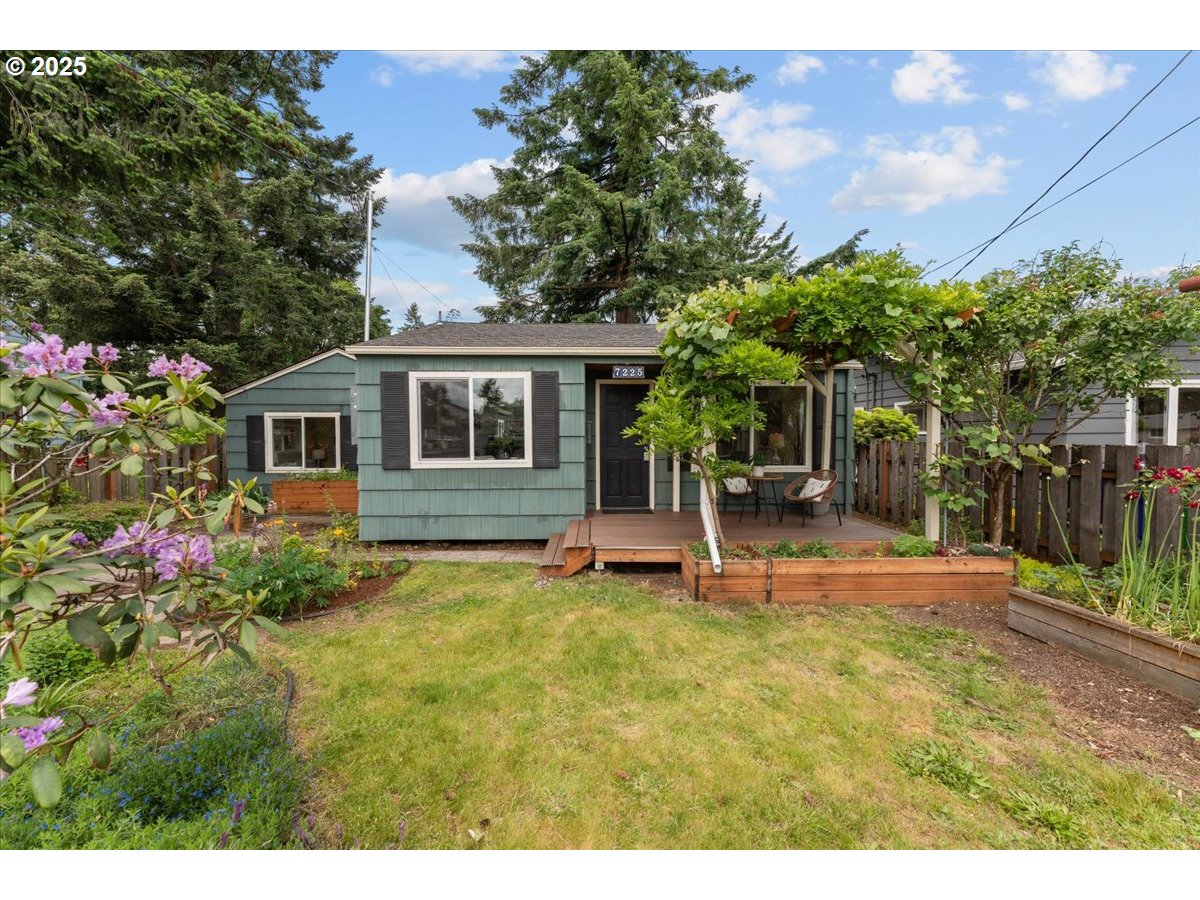 7225 SE 68TH AVE