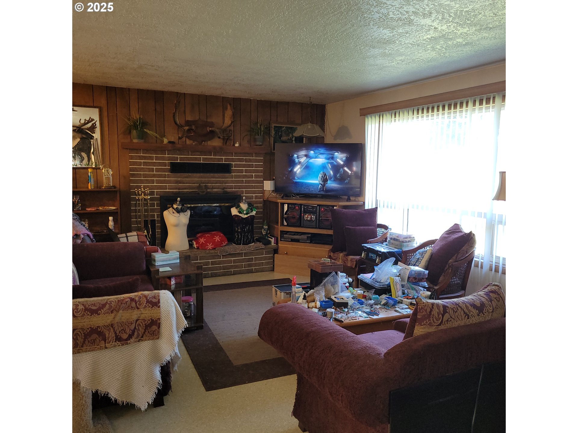 2075 NE BROWN RD