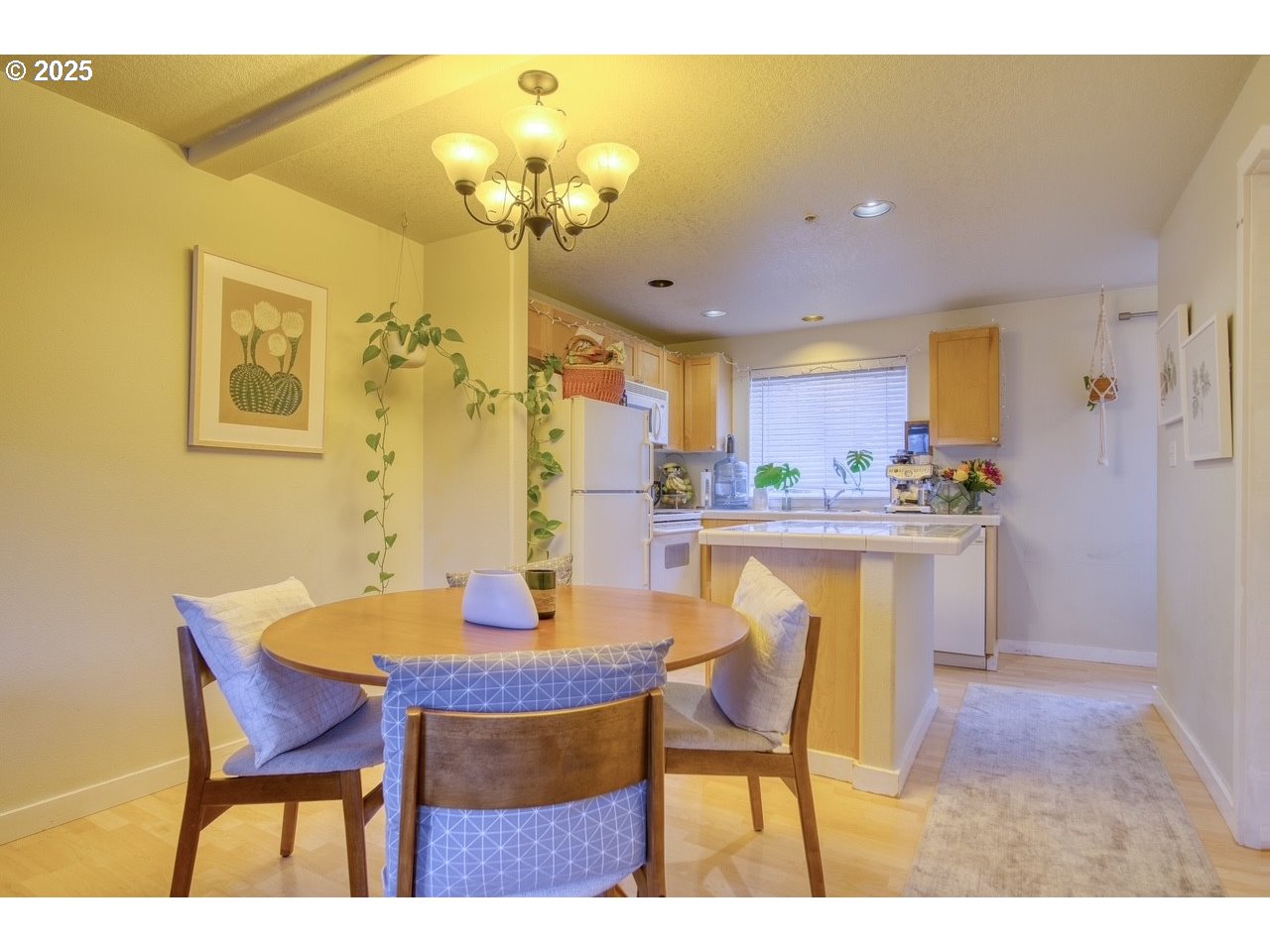 52052 SW JOHANNA DR