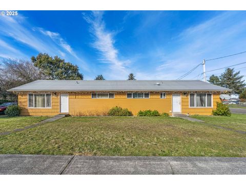 312/304 S MARPLE ST Coos Bay OR 97420