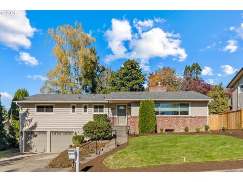 6741 SW RALEIGHWOOD WAY Portland OR 97225