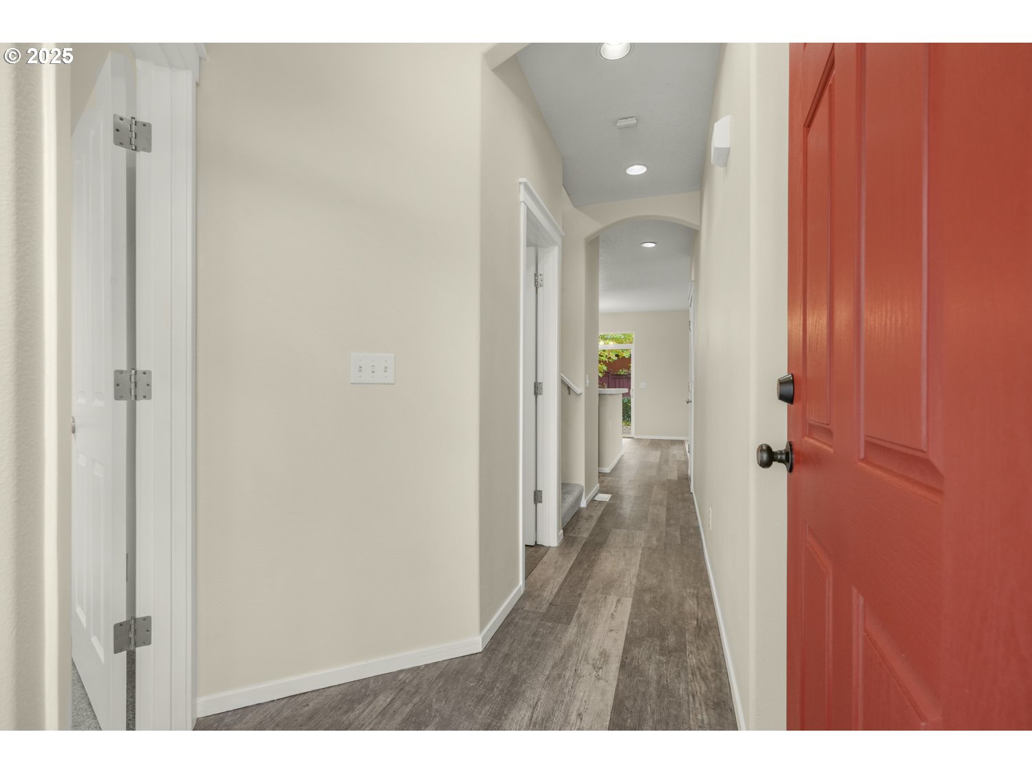 20591 SW RAVENSWOOD ST