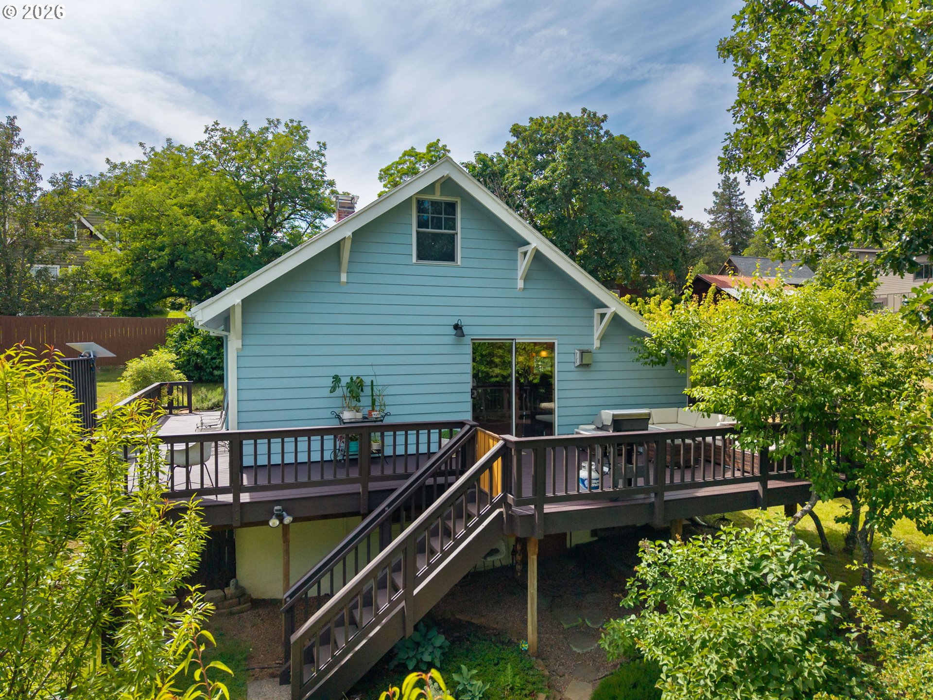 51 COLUMBIA AVE