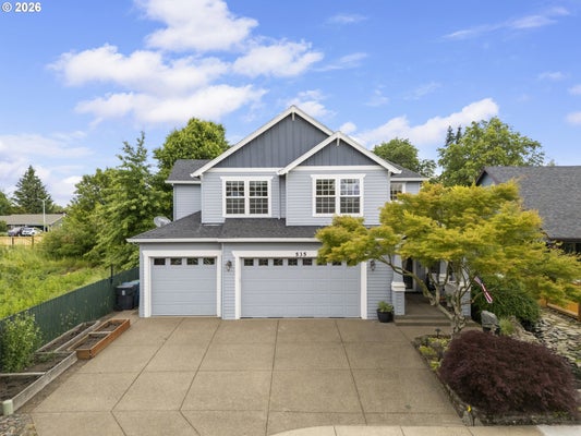 535 MAPLE ST, MOUNT ANGEL, OR 97362 - Image 06e48995c0f013ecd1a7e3cd32eeb701/1759974113