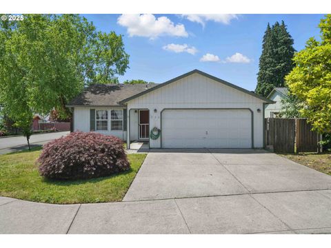 722 C ST Washougal WA 98671