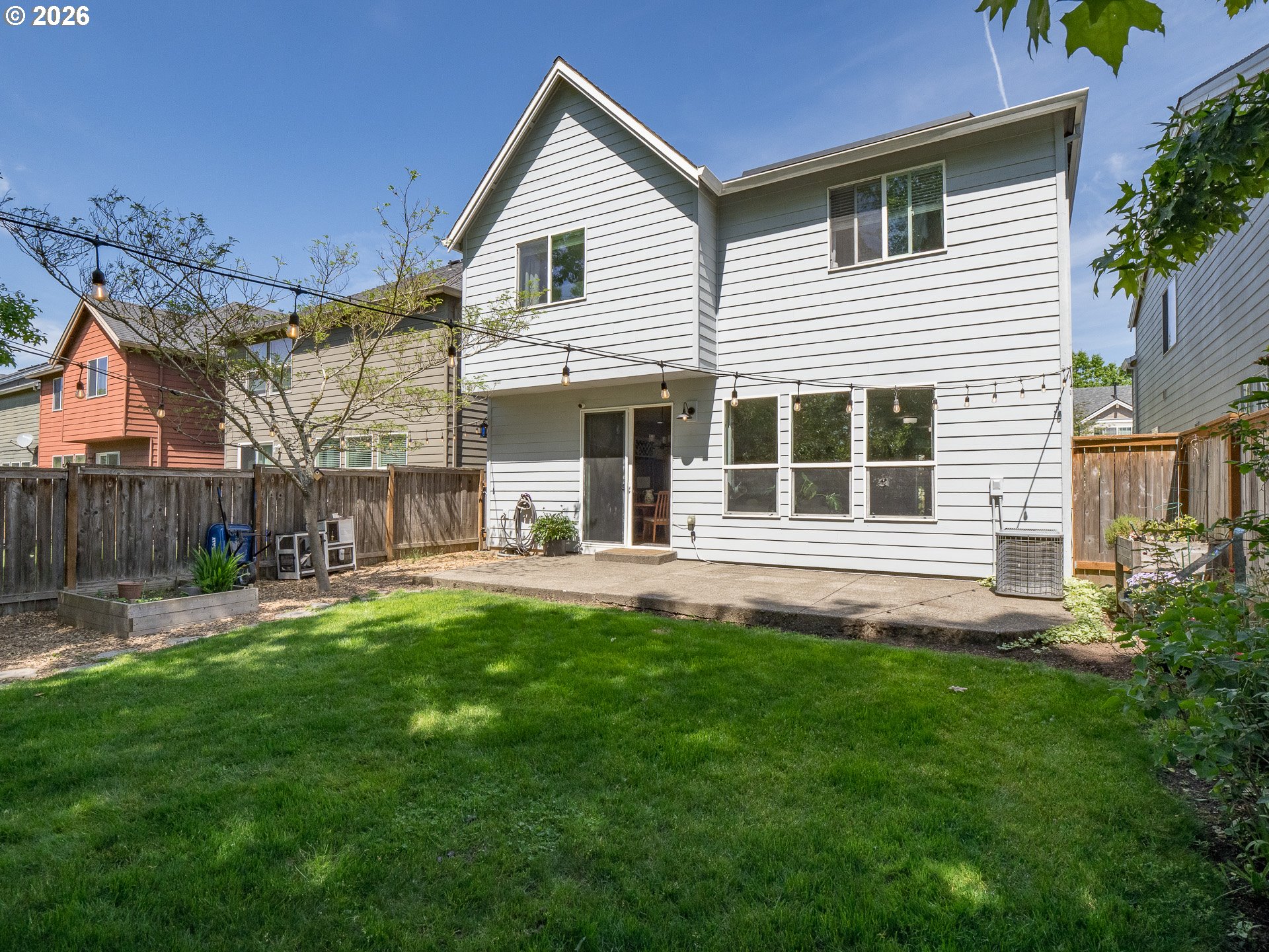 3632 BUR OAK CT
