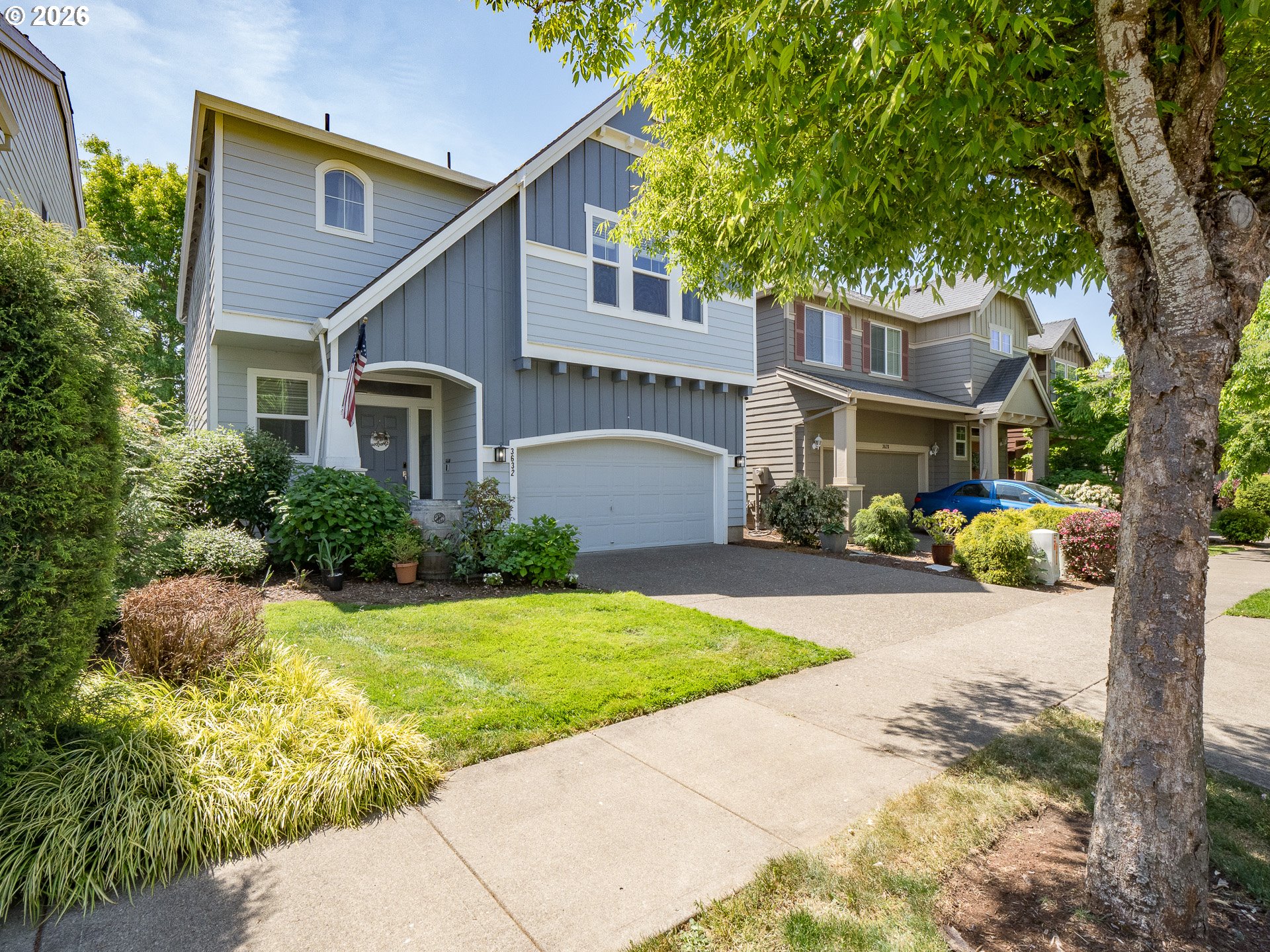 3632 BUR OAK CT