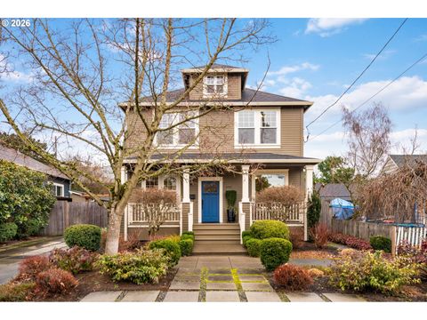 5727 NE TILLAMOOK ST Portland OR 97213