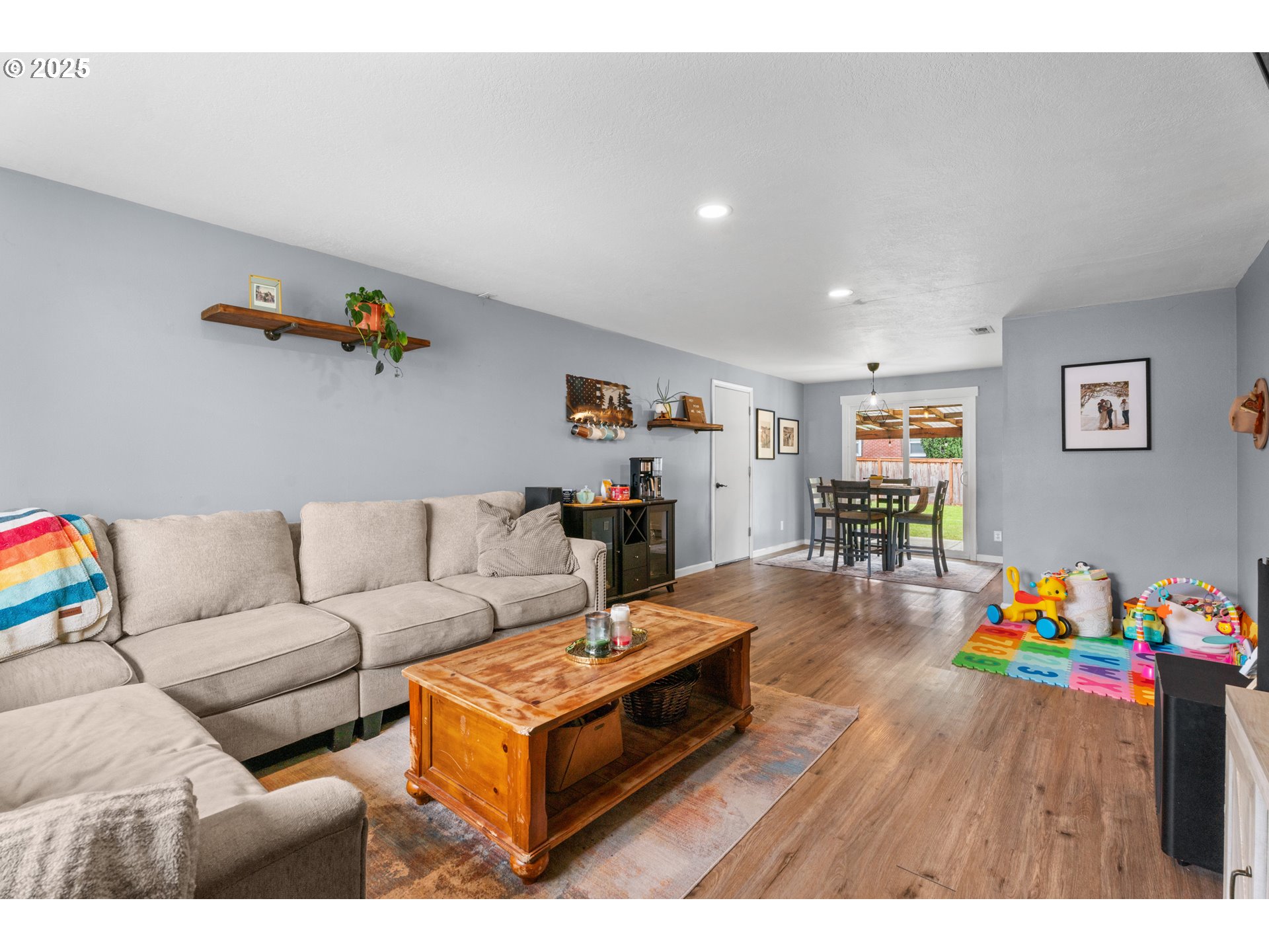 100 N MARKRIS WAY