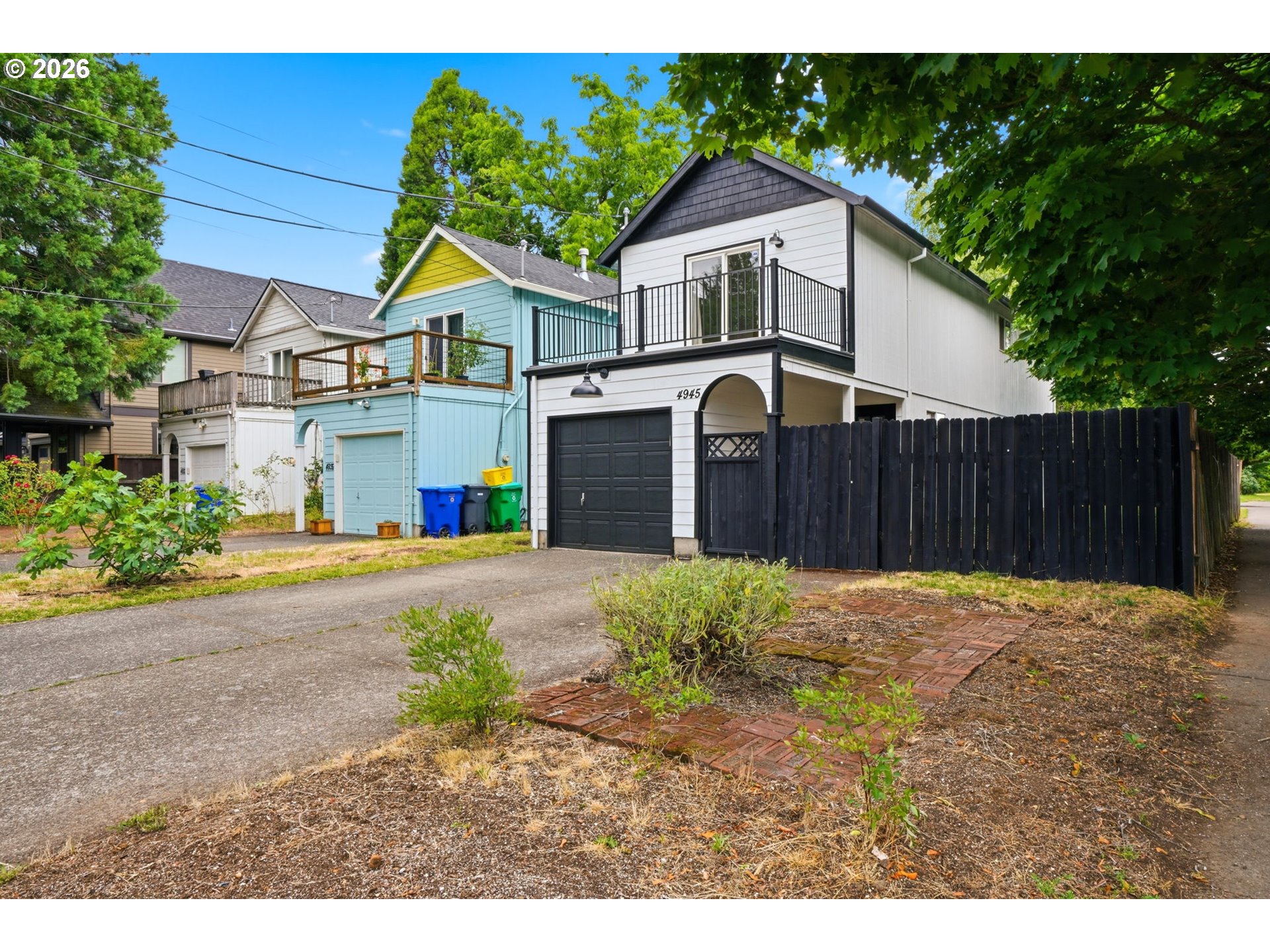 4945 SE OGDEN ST