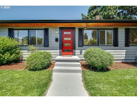 4429 SE RAYMOND ST Portland OR 97206