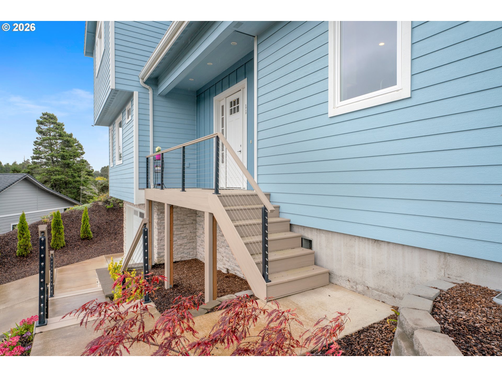 11 WHITE TAIL CT